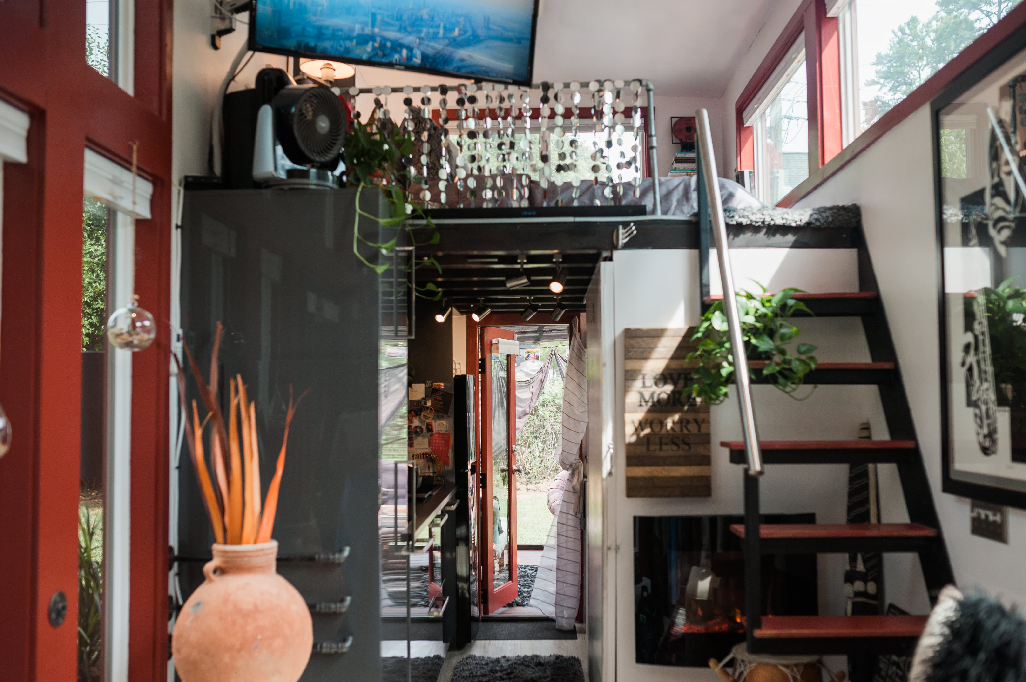 Tiny House Tour Photos Ms. Gypsy Soul Jewel Pearson Apartment Therapy